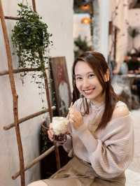 會安古城旁的文青咖啡館 | 椰子咖啡與慢時光🌴☕  