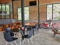 โรงคั่วกาแฟคาลิโก้ (Caligo Coffee Factory)