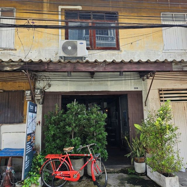 Pracha cafe