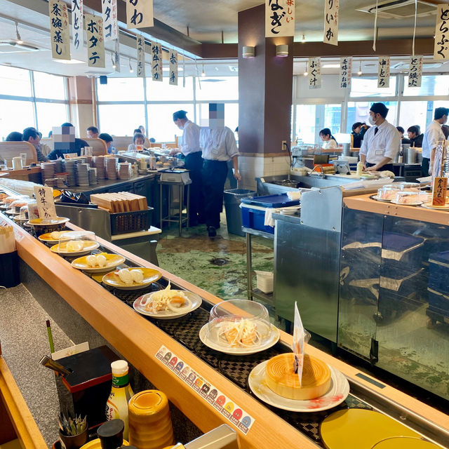 【山口県唐戸市場🇯🇵すし遊館唐戸店】新鮮なお寿司を☺️いただきます♪