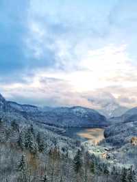 Hohenschwangau: A Sustainable Journey Through Castles and Alpine Beauty