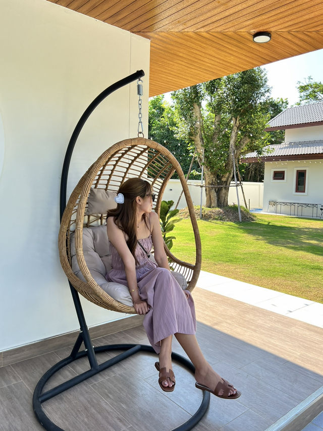 Hidden by the River: Authentic Thai Food That Hits All the Right Notes!