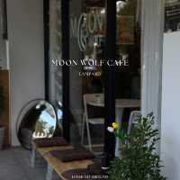 Moon Wolf café☕️🤩@Lampang