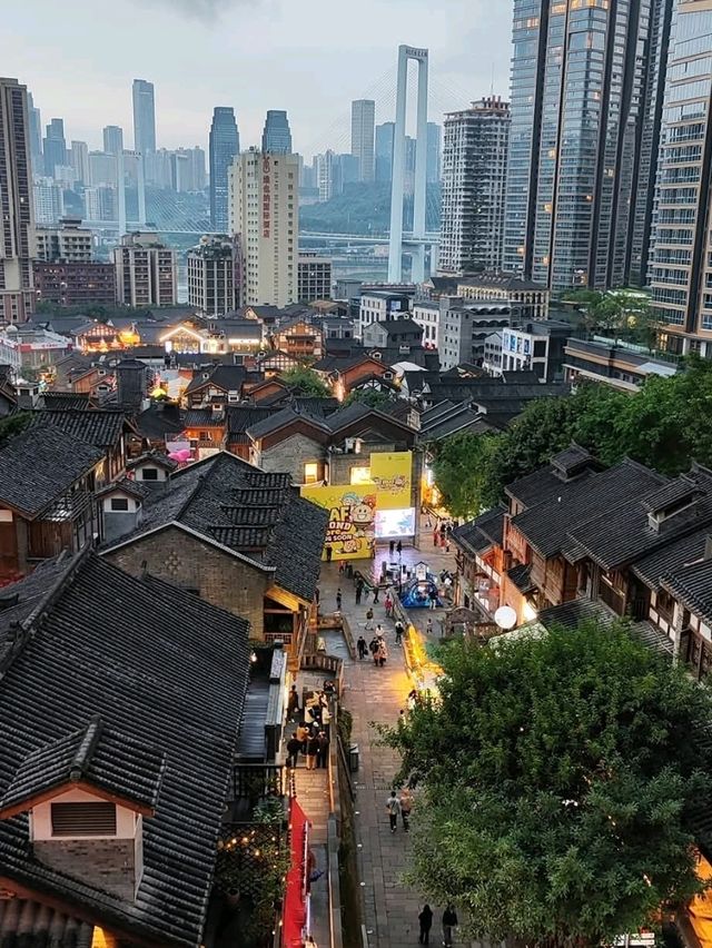 網紅打卡景點-重慶十八梯傳統風貌區