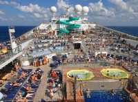 Carnival Freedom: The Ship That’s Basically a Floating Beach Party 🏖️🍦