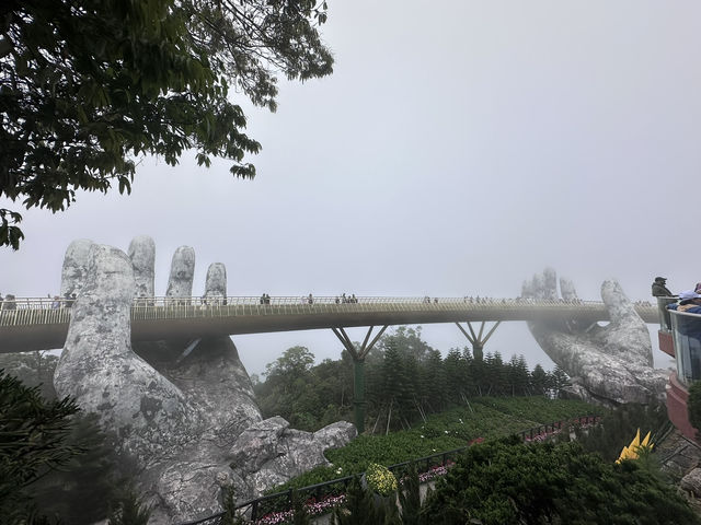 Romance in the Clouds at Le Jardin d’Amour – Ba Na Hills