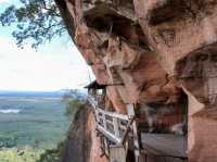 🌄🌊 BUENG KAN WEEKEND ESCAPE: Mekong Mystique & Hidden Cliffs! 