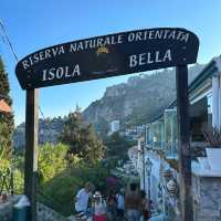 🌊✨ Isola Bella: A Spring Paradise in Taormina’s Embrace! 🌿🏝️