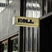 คาเฟ่ชิคๆ แถวศาลายา ชื่อ Roll salaya   