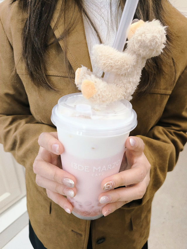 13DE MARZO Shanghai คาเฟ่ชิคๆ เซี่ยงไฮ้