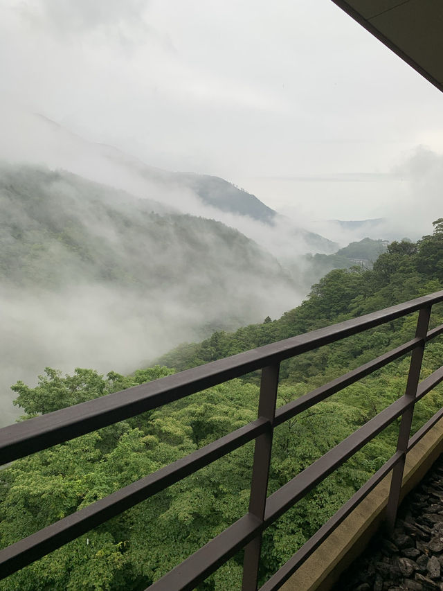 【箱根】まるで雲の上にいるかのような絶景お宿