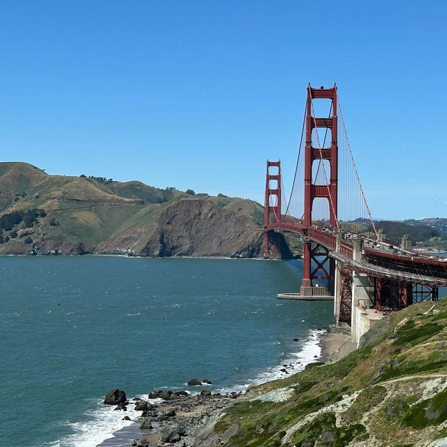 Weekend Escape to San Francisco: Golden Gate Glory & Beyond!** 🌉✨