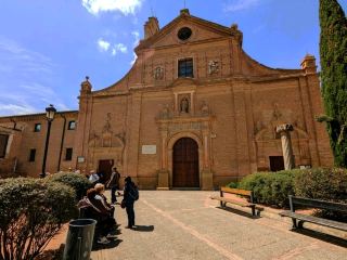 バロック様式の宗教建築で知られる小さな町