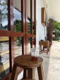 สมถะคาเฟ่ คาเฟ่มินิมอลน่ารักๆ เล็กๆ จ.กระบี่ 🍵