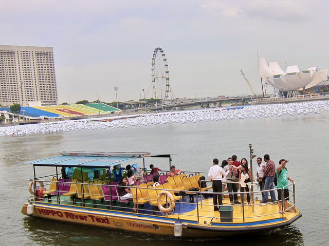 From Fishing Village to Lion City: A Morning at Merlion Park