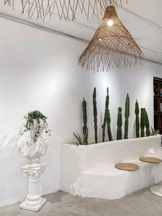 The Hideout Garden Cafe The Hideout Garden Cafe