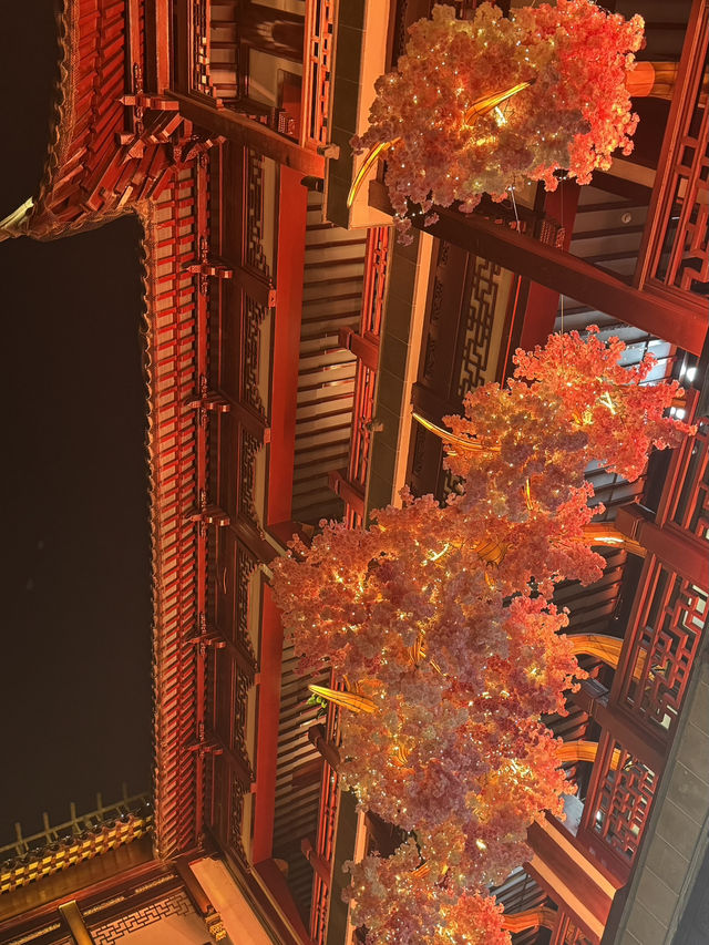 Yu Garden is a dazzling wonderland lost in fairytale