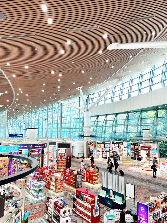 ERAMAN Duty Free at KLIA: A Shopper’s Paradise Before Takeoff 