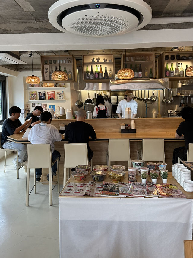 한국에서 츠케멘은 그냥 이곳일게요. 🍜 연남 진세이 라멘