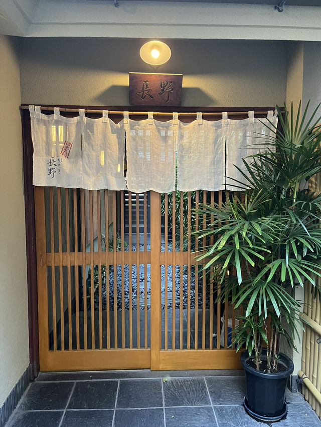 【福岡】福岡グルメ＆カフェ攻略：ローカルの味と珈琲の魅力を堪能する1日☕🍲