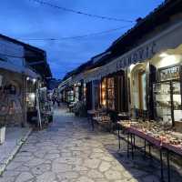 【🇧🇦旧市街】金属を叩く音が心地よい街へ...