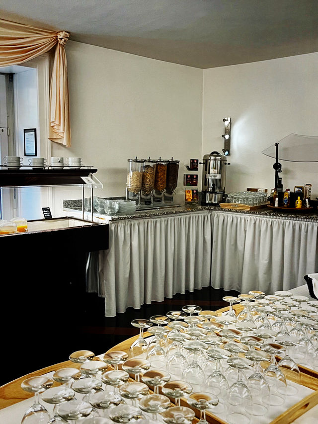 Hotel Drei Könige Breakfast – A Pleasant and Satisfying Start