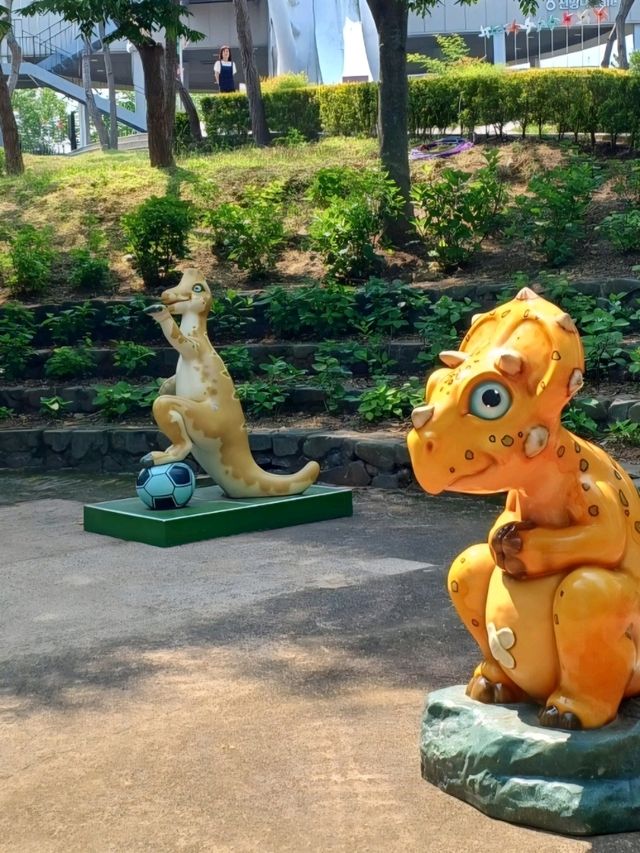 야외 산책에 제격인 주말 나들이, 공룡박물관 🌿🦖