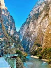 Where Heaven Meets Earth: Songzanlin & Shangri-La Lake