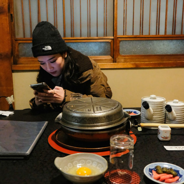 🍲 Asari Honten – สุกี้ยากี้ร้อน ๆ สูตรดั้งเดิม