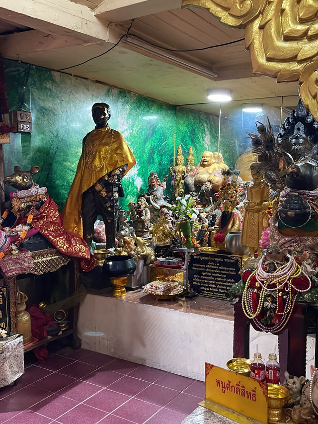 Phra Pradaeng City Pillar Shrine