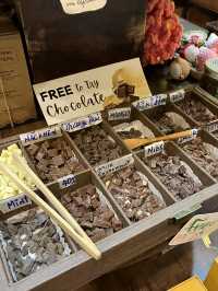 ハノイ土産にチョコレート