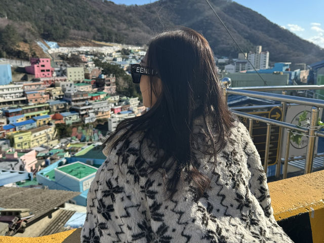 🌟 หมู่บ้านคิมซอน (Gamcheon Culture Village)