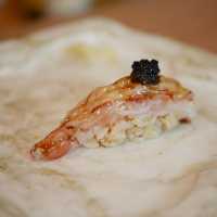 ซูชิสไตล์โอมากาเสะ เริ่มต้นที่คำละ 20.- 🍣🍱