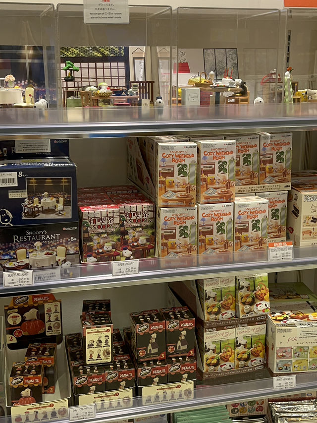 【ソラマチ限定グッズがたまらんっ♡スヌーピーショップ】