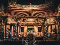 艋舺精神象徵：台北龍山寺240年建築與信仰巡禮