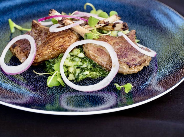 Zori Timeless Restaurant 