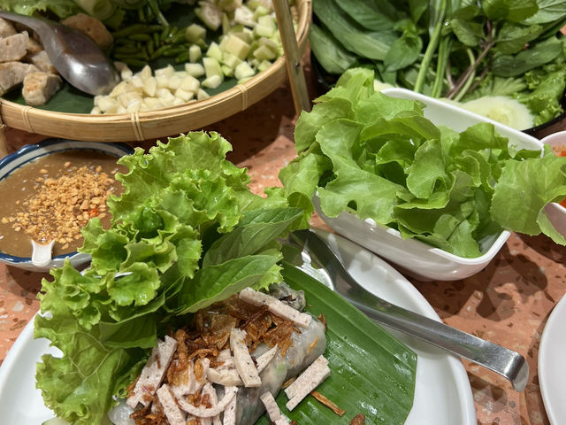 ครัวเมืองเว้ อาหารเวียดนาม
