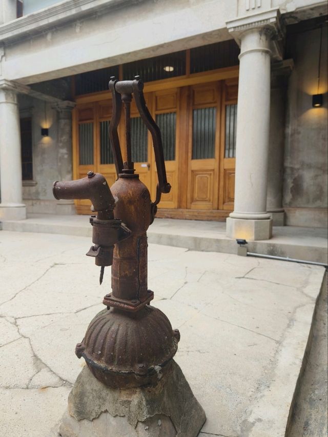 🏛️ 信義街咾咕石黃宅-開幕首展