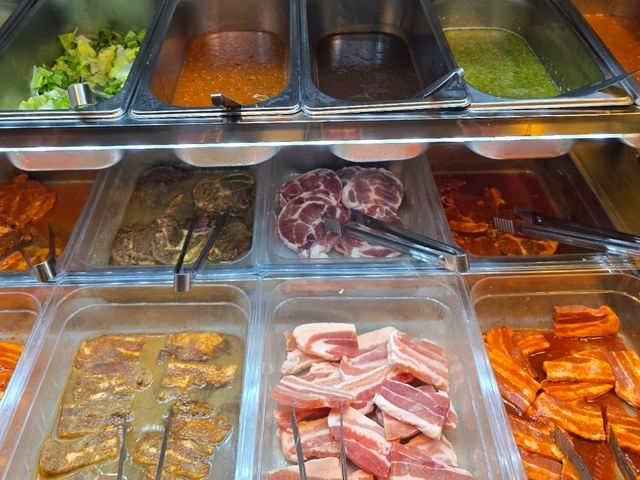 ย่างหมูบนเตาหิน เพิ่มอรรถรสในการกินปิ้งย่าง