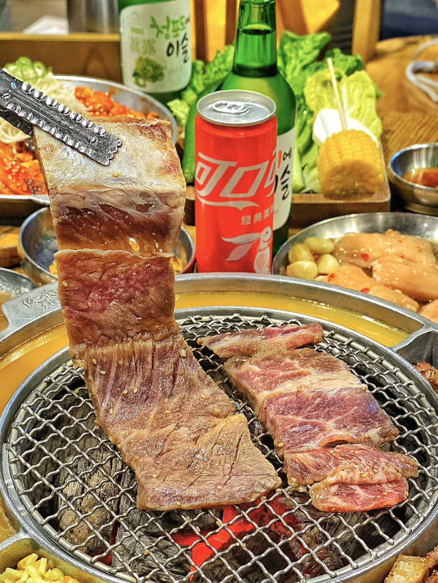 這烤肉店裏驚現烤棉花糖冰淇淋 💕 性價比超高-姜虎東白丁烤肉