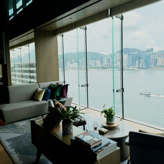 Crafted Living by the Harbour’s Edge