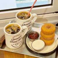 Queensberry Donut House
