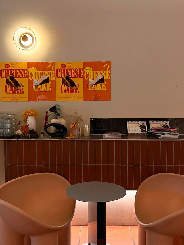 🥐 Superfluous Café – Morning-to-Night Bakery Speakeasy in Taman Desa, KL