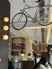 Discovering MOMA Café in Hong Kong 🇭🇰 