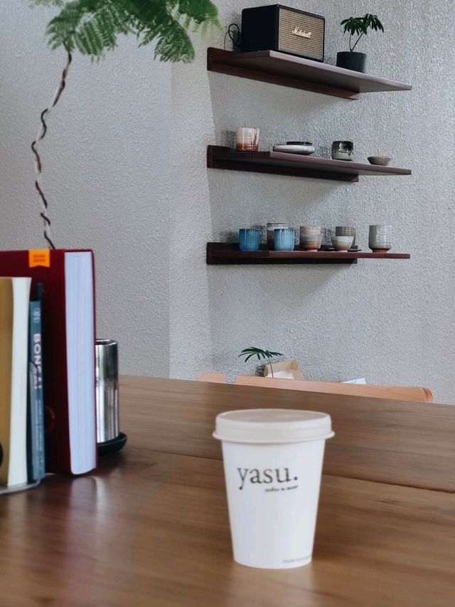 ☕ : YASU Cafe คาเฟ่ราชพฤกษ์ นนทบุรี