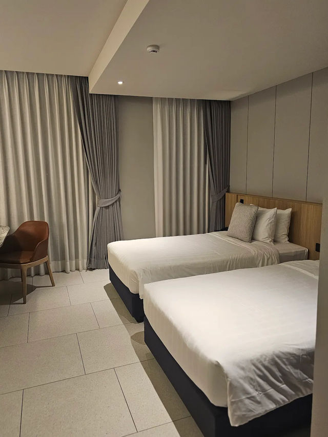 Charoennakorn’s Chic Secret Stay