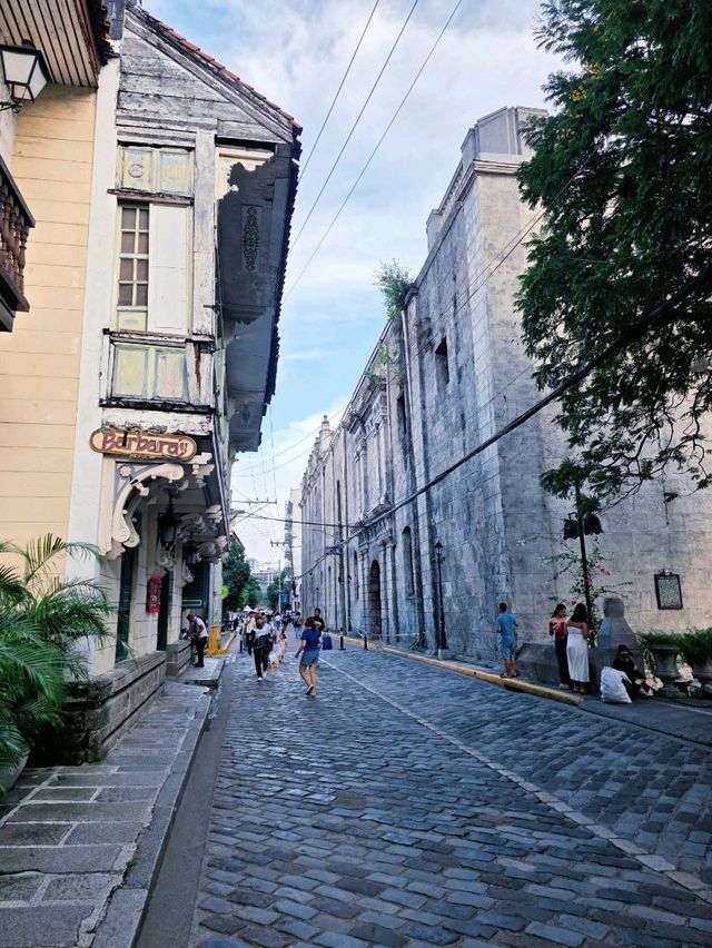 พาเที่ยวเมืองเก่า Intramuros, Manila 🇵🇭