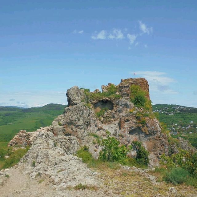 Fresh Air & Hilltop Ruins