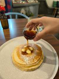 Slow Moments Over Pancakes and Tea