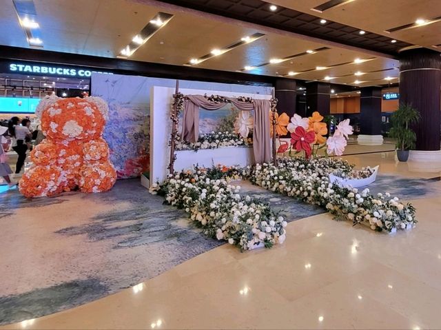 Jaw dropping Gubei Water Town ticketing office